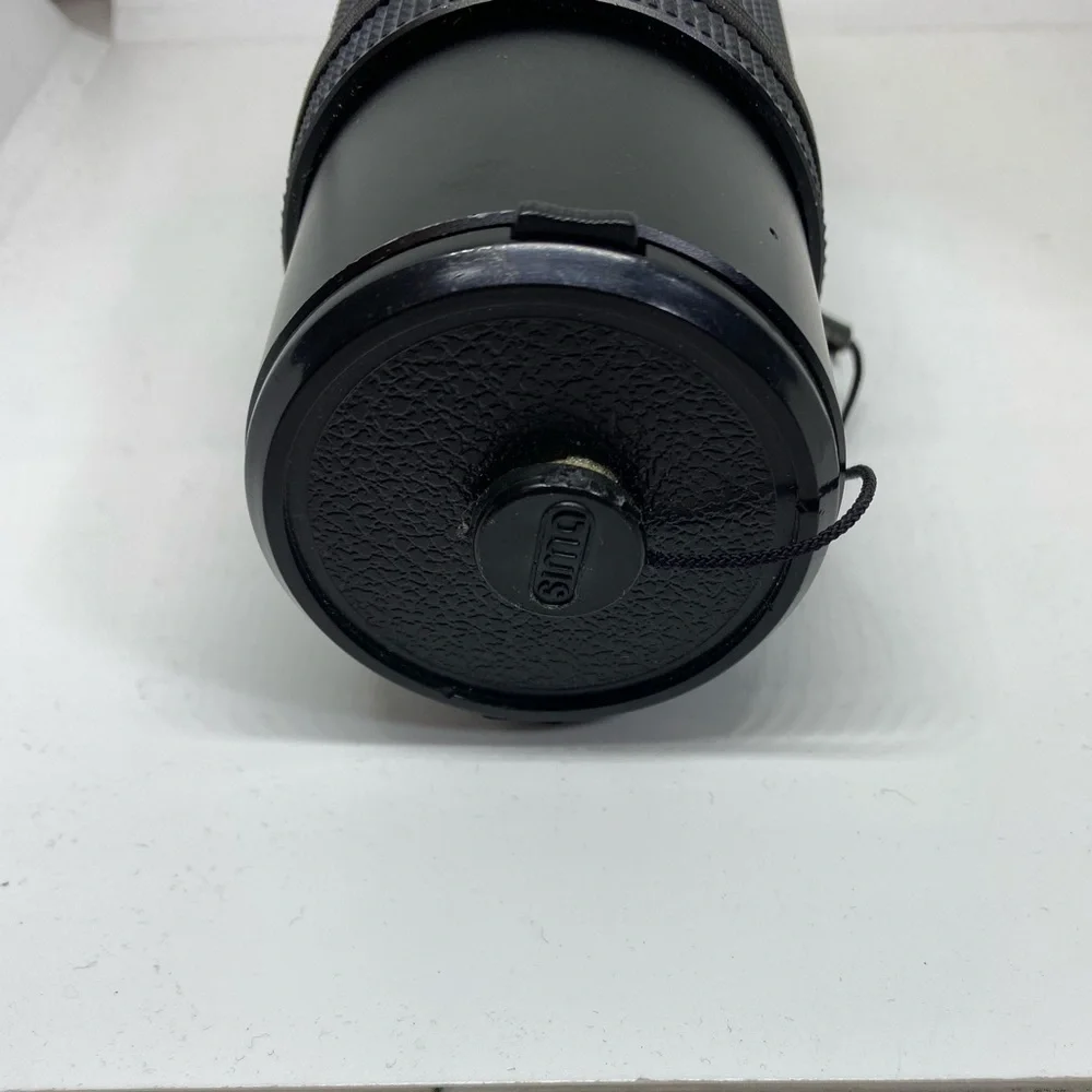 Vivitar 70-210mm f/1:4.5 MC Macro Focusing Zoom Lens 52mm w/covers for Pentax K